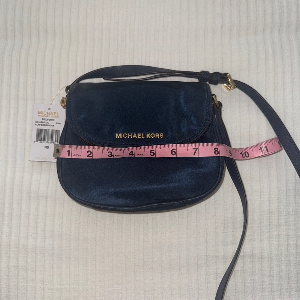Michael Kors Navy Bedford Nylon Crossbody Bag - Picture 6 of 7